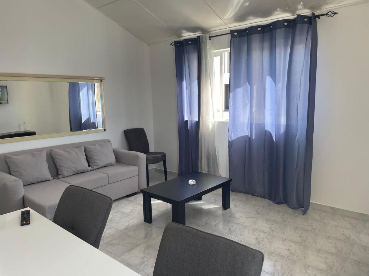 Apartamento T2-Dunas Centro Таррафал Екстер'єр фото